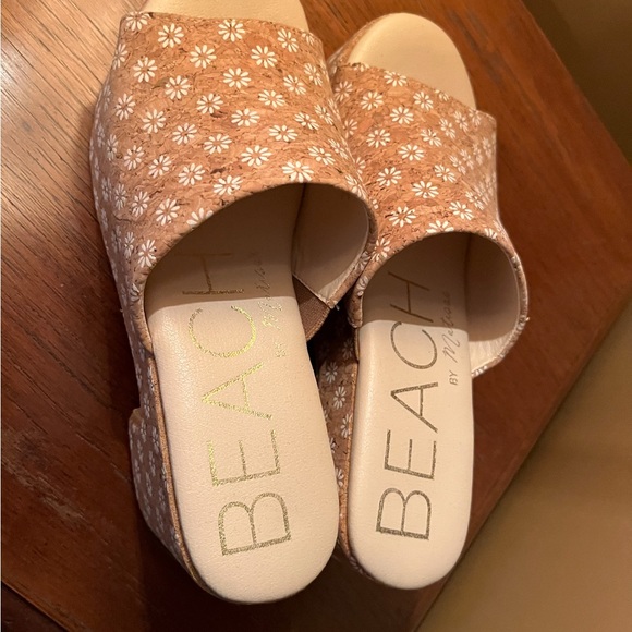 Shoes Beach By Matisse Cork Daisy Platform Slides With A Heel Poshmark